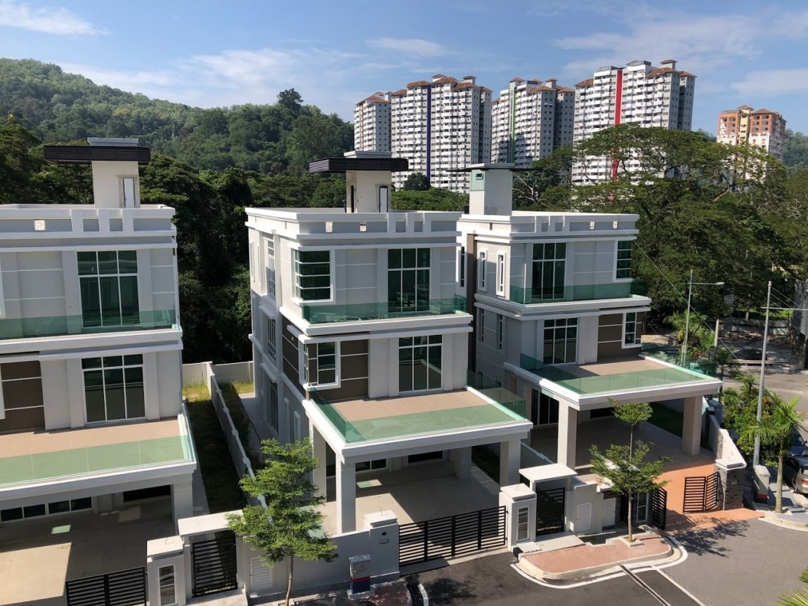 Starhill Bungalow @ Bukit Gambier — Completed Starhill bungalow streetscape
